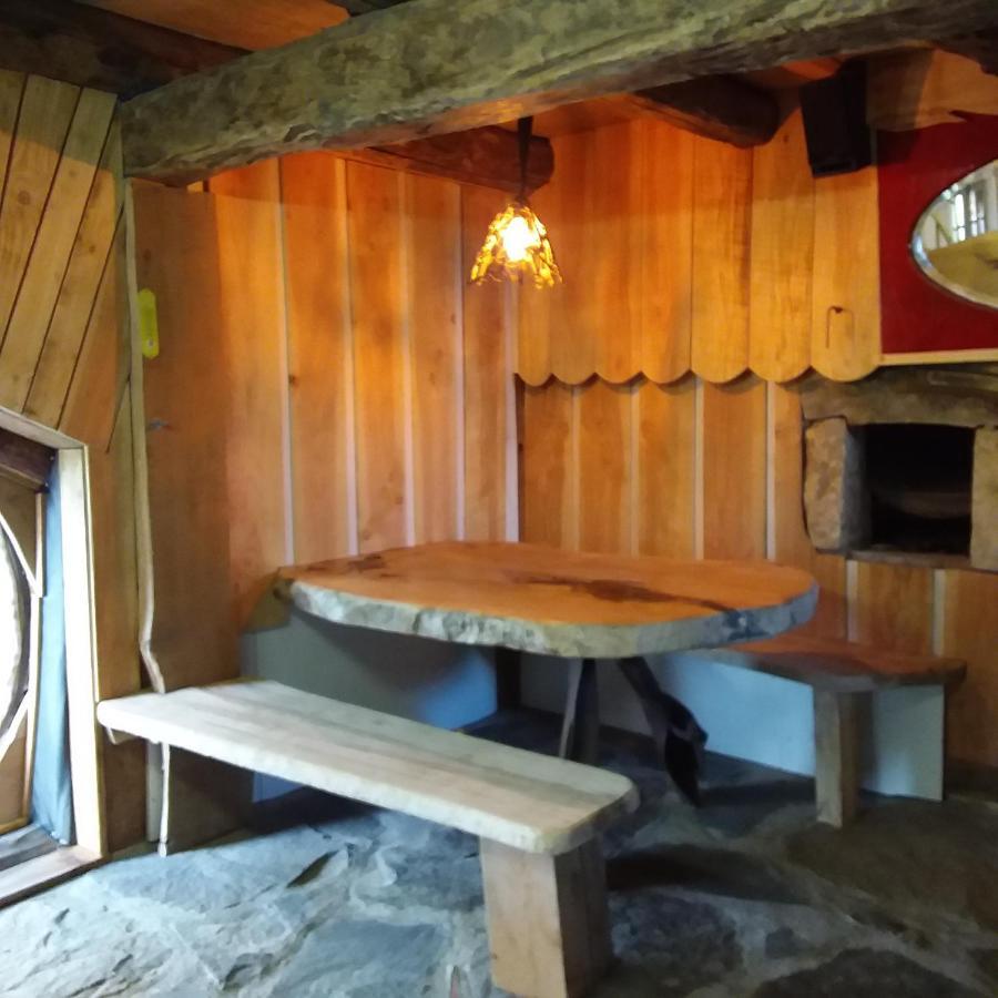 Village.Insolite Montagny-sur-Grosne Exterior foto